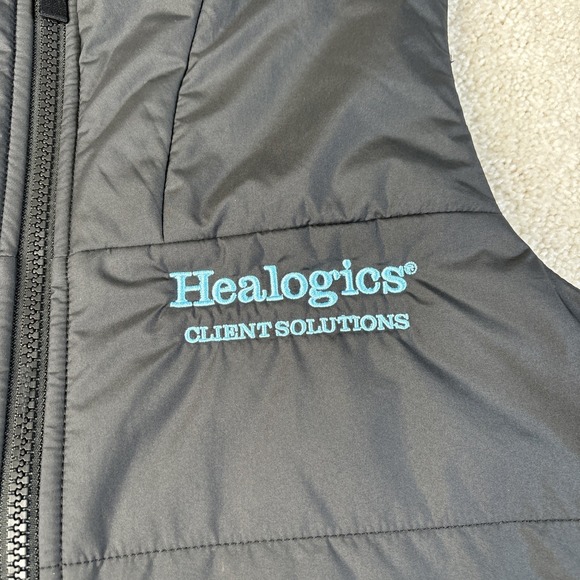 The North Face Vest‎ Women's Small Everyday Insulated Puffer Company Logo NWT - Picture 2 of 9